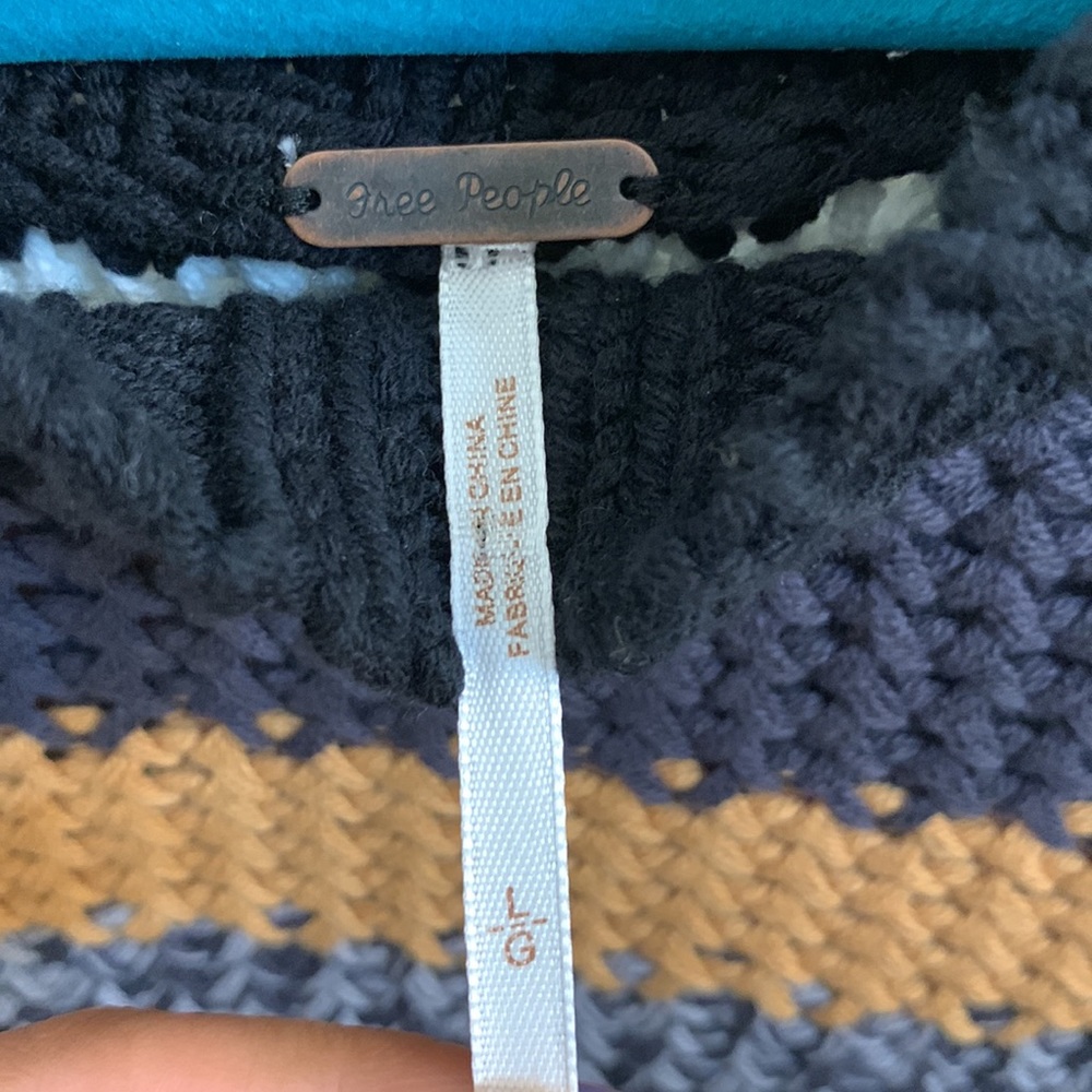 Free People Sweater Size L - Picture 5 of 6